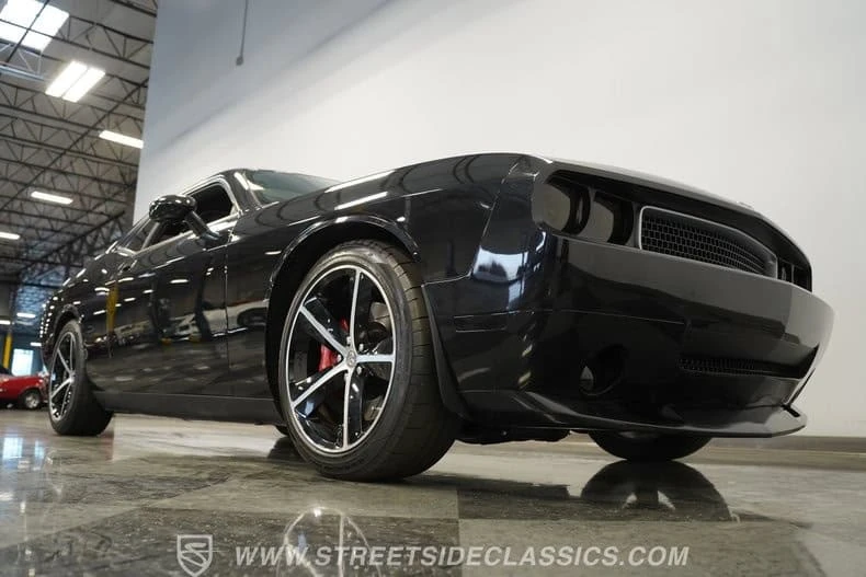 2010 Dodge Challenger SRT8 & 392 3rd Gen - Image 30 of 31
