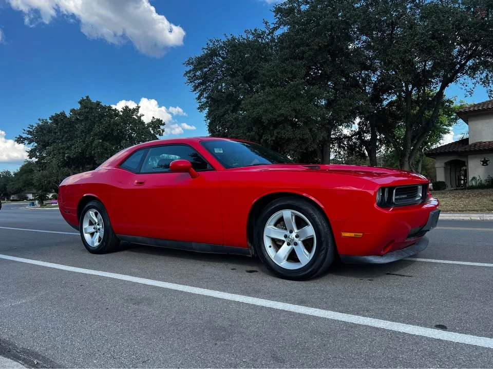 2010 Dodge Challenger 3rd Gen - Image 20 of 20
