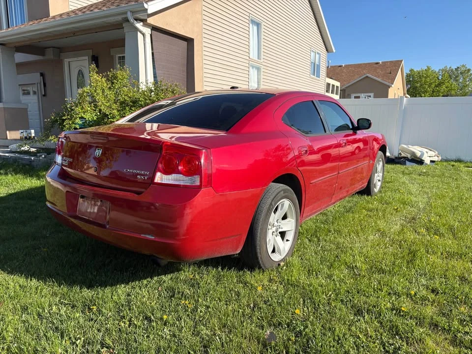 2010 Dodge Challenger 3rd Gen - Image 2 of 14