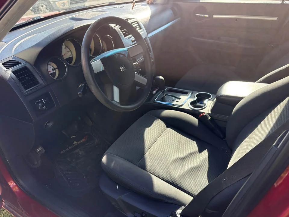 2010 Dodge Challenger 3rd Gen - Image 10 of 14