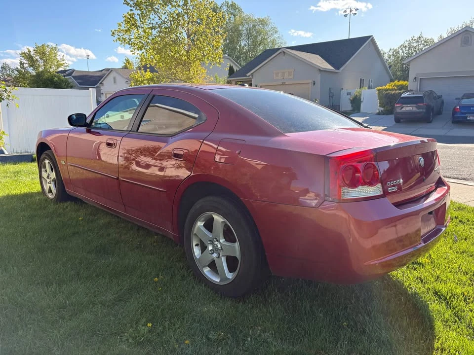 2010 Dodge Challenger 3rd Gen - Image 6 of 14