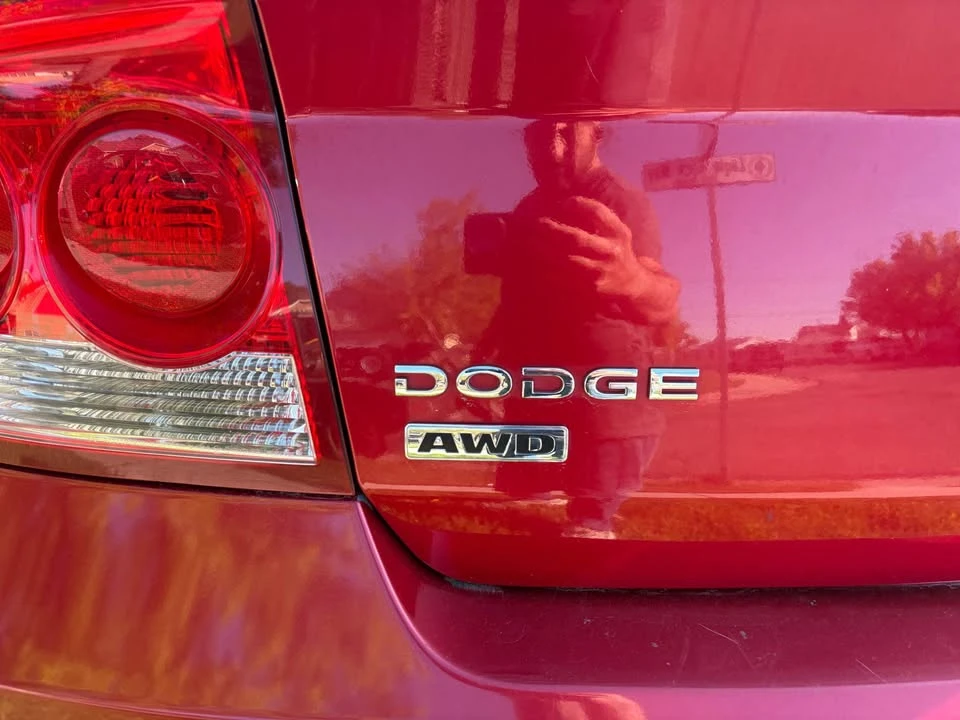 2010 Dodge Challenger 3rd Gen - Image 9 of 14