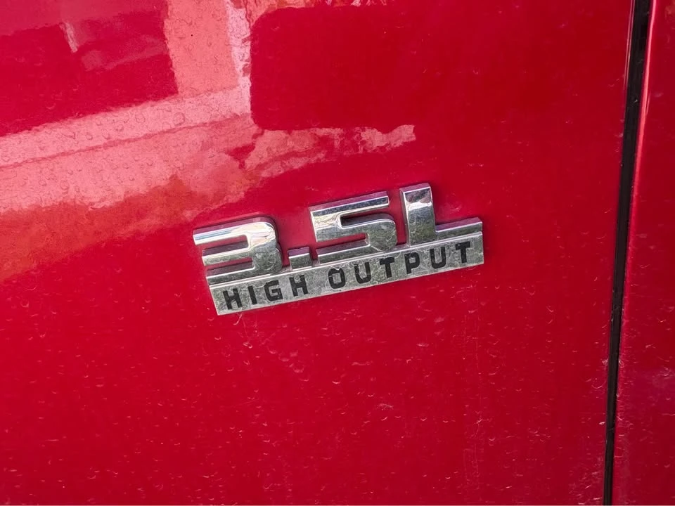 2010 Dodge Challenger 3rd Gen - Image 7 of 14
