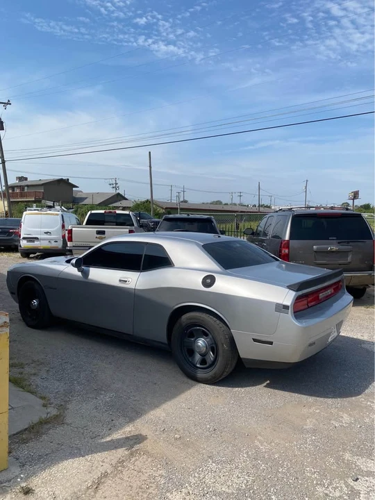 2010 Dodge Challenger 3rd Gen - Image 3 of 13