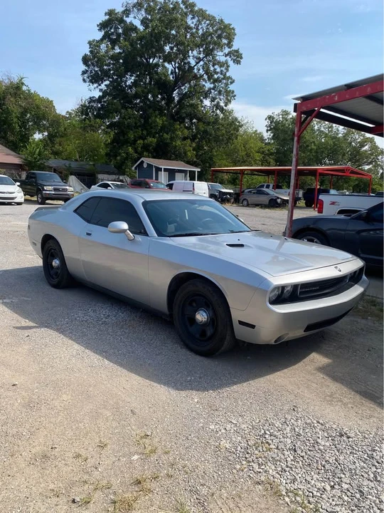 2010 Dodge Challenger 3rd Gen - Image 6 of 13