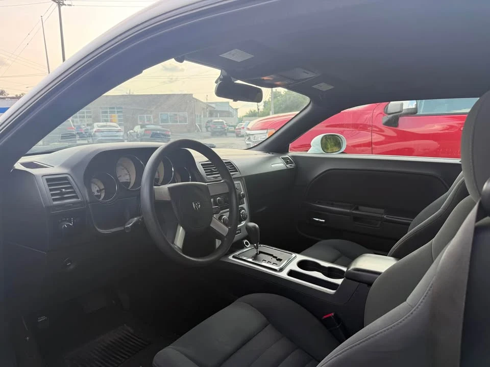 2010 Dodge Challenger 3rd Gen - Image 8 of 10