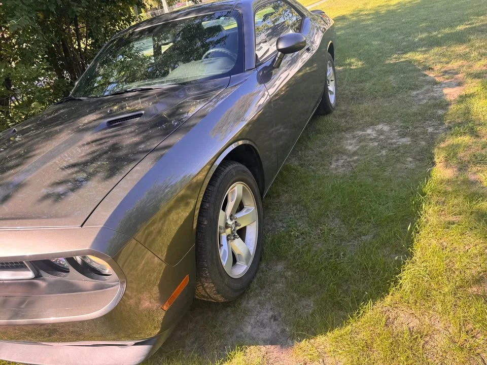 2010 Dodge Challenger 3rd Gen - Image 2 of 15