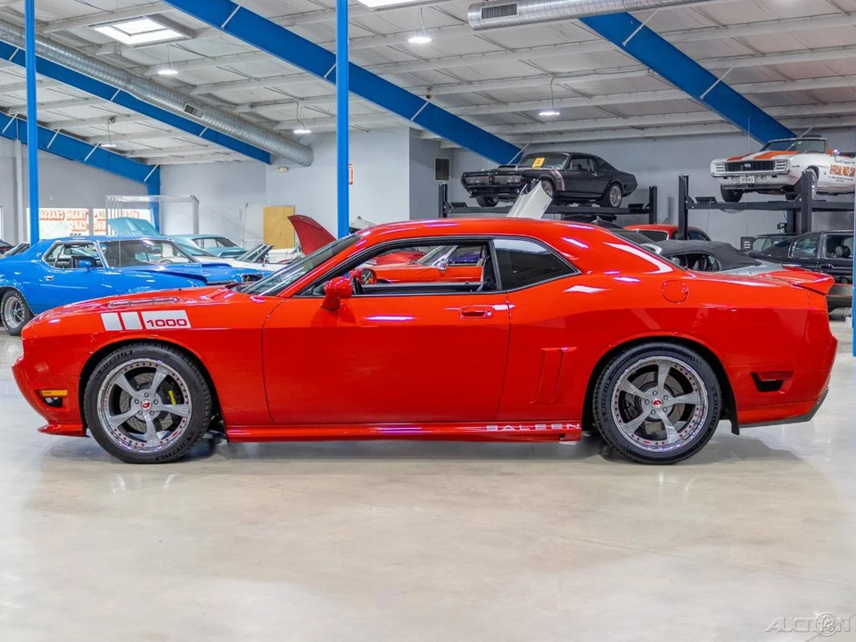 2010 Dodge Challenger 3rd Gen - Image 4 of 24