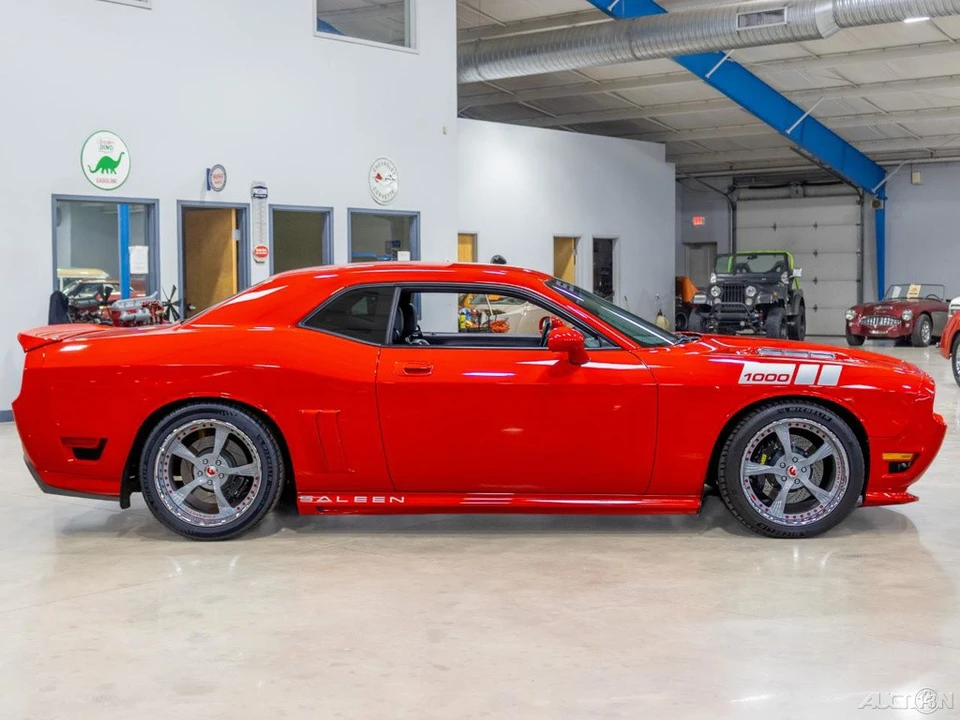 2010 Dodge Challenger 3rd Gen - Image 8 of 24