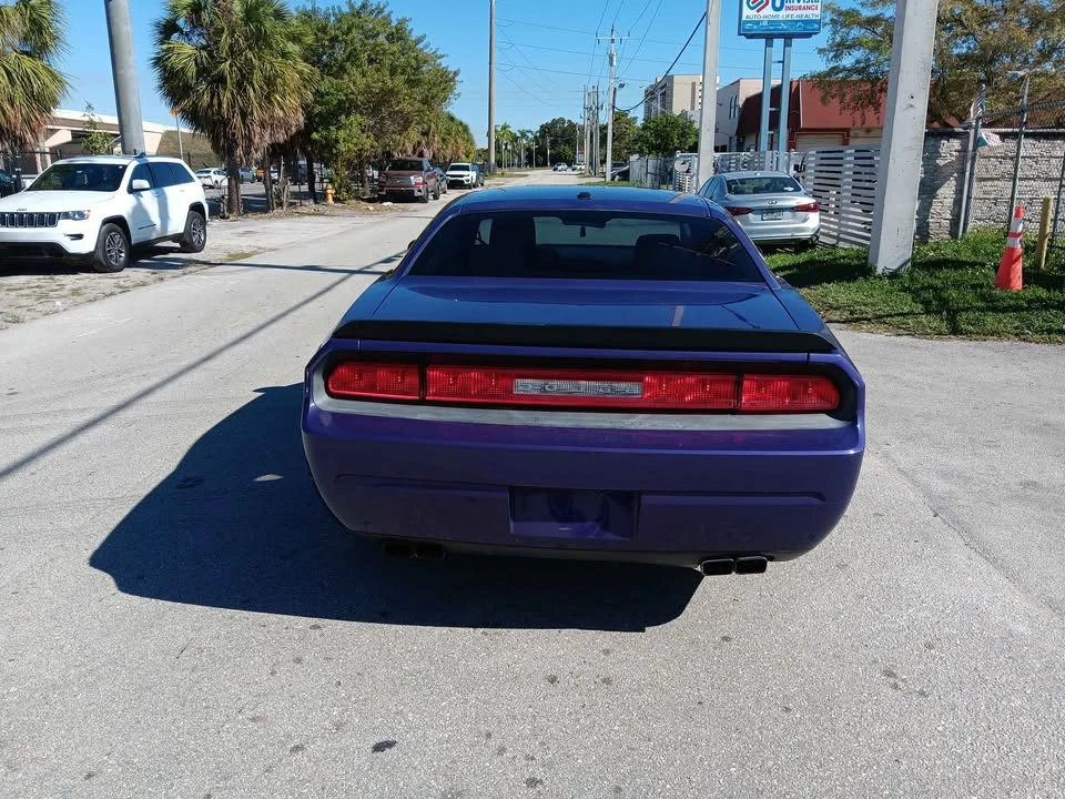 2010 Dodge Challenger 3rd Gen - Image 6 of 13
