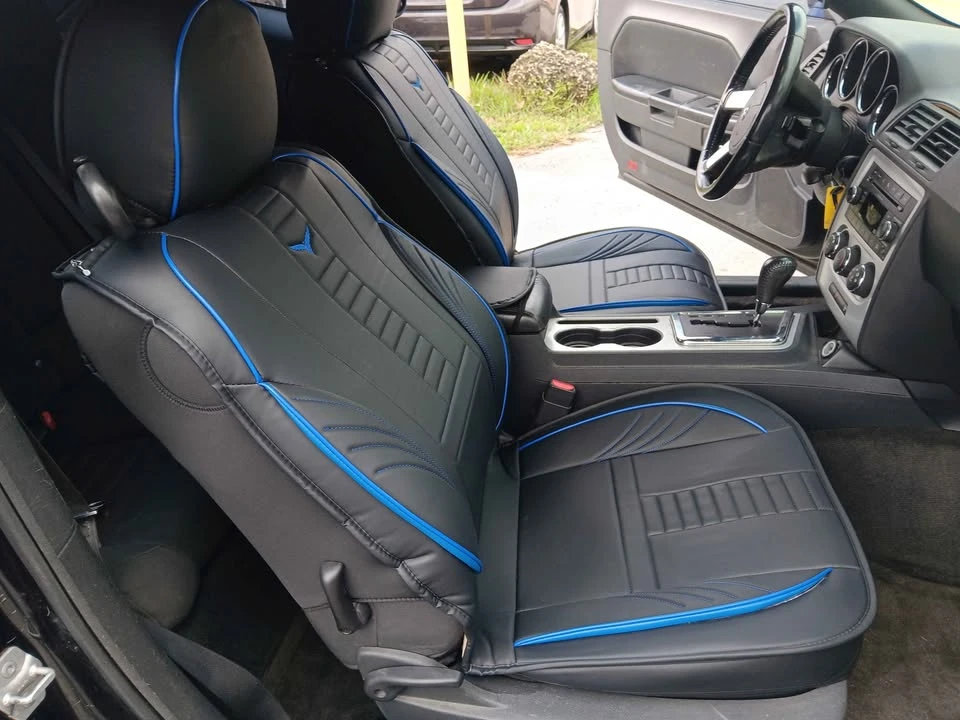 2010 Dodge Challenger 3rd Gen - Image 12 of 13