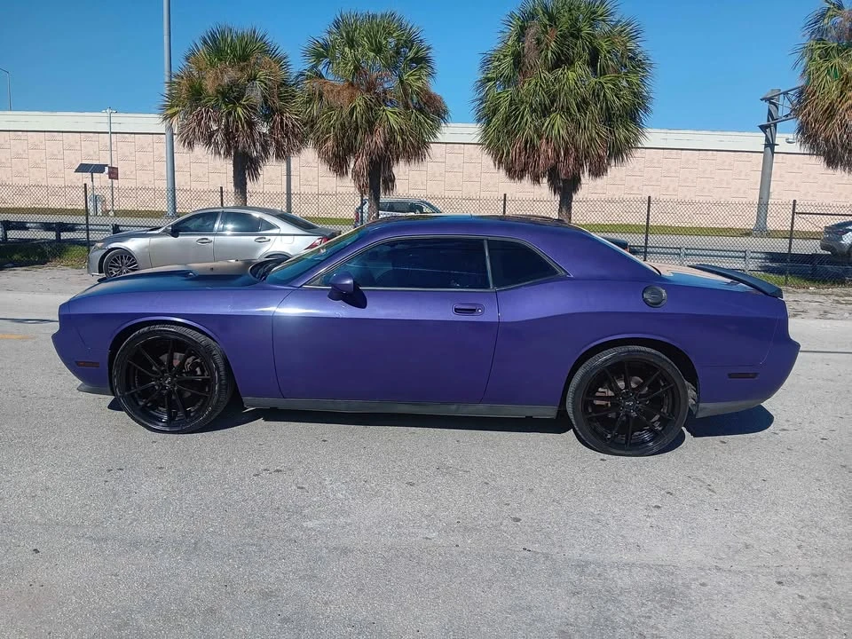 2010 Dodge Challenger 3rd Gen - Image 5 of 13