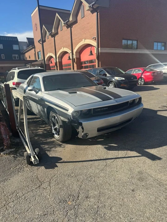 2010 Dodge Challenger 3rd Gen - Image 3 of 3