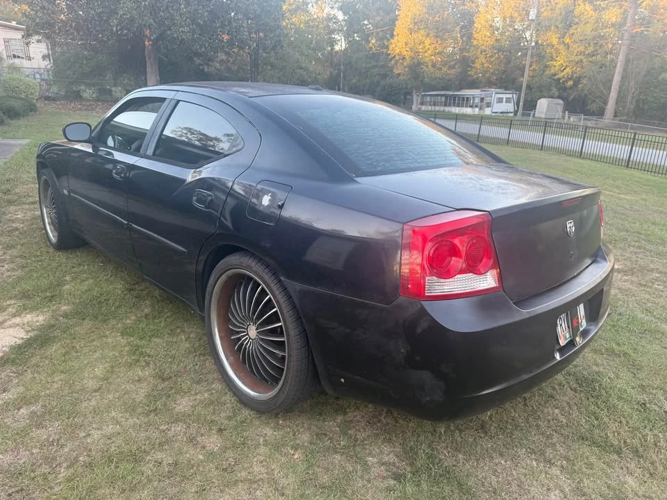 2010 Dodge Challenger 3rd Gen - Image 2 of 4