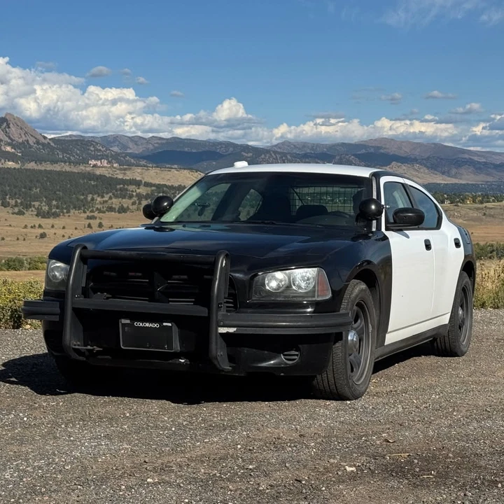 2010 Dodge Charger 6th Gen - Image 3 of 12