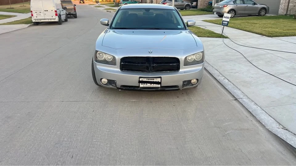 2010 Dodge Charger 6th Gen - Image 5 of 5