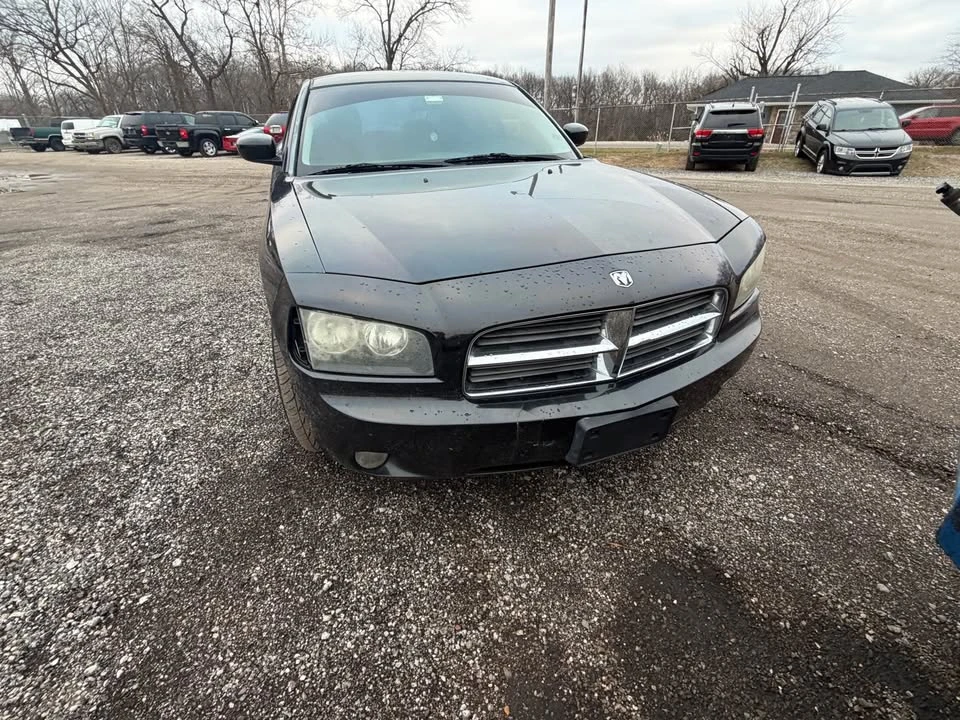 2010 Dodge Charger 6th Gen - Image 2 of 6