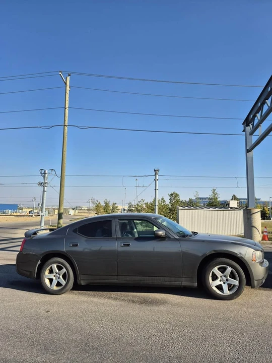 2010 Dodge Charger 6th Gen - Image 4 of 4