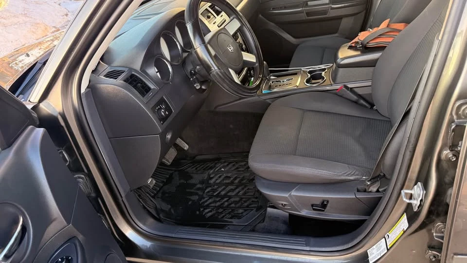 2010 Dodge Charger 6th Gen - Image 8 of 11