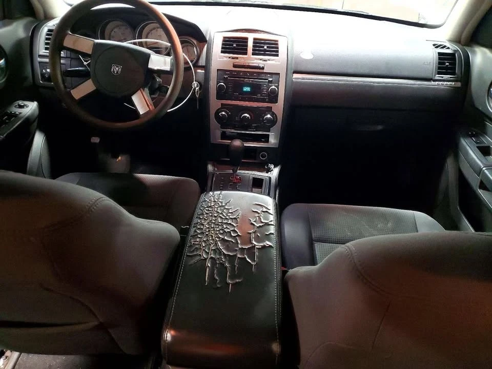 2010 Dodge Charger 6th Gen - Image 11 of 12
