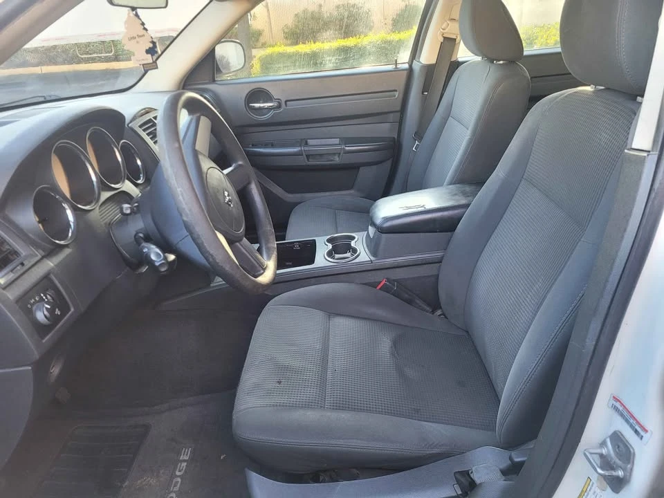 2010 Dodge Charger 6th Gen - Image 6 of 8