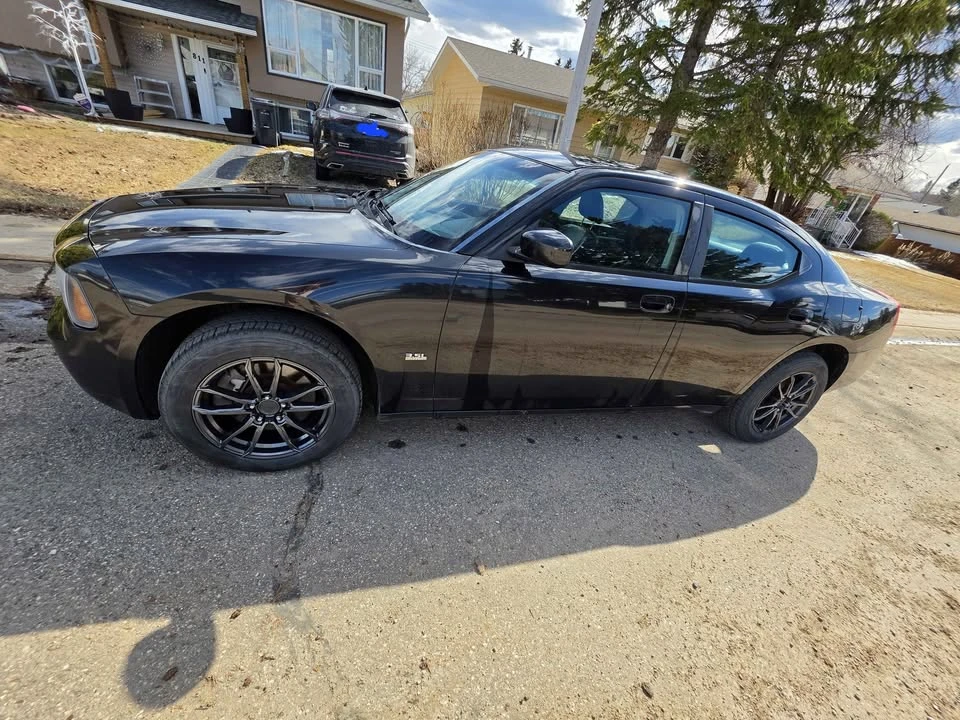 2010 Dodge Charger 6th Gen - Image 5 of 10