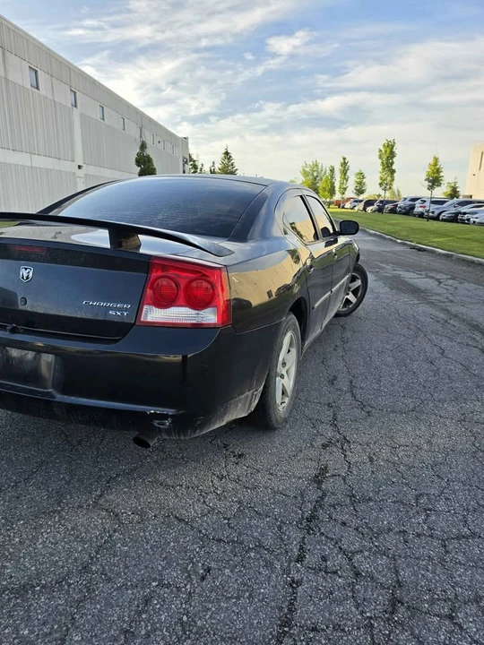 2010 Dodge Charger 6th Gen - Image 3 of 10