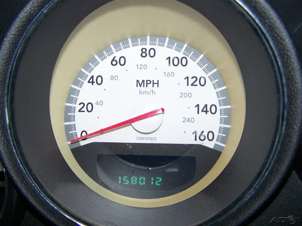 2010 Dodge Charger 6th Gen - Image 9 of 12