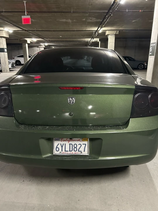 2010 Dodge Charger 6th Gen - Image 3 of 9