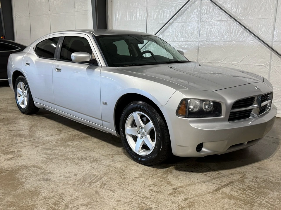 2010 Dodge Charger 6th Gen - Image 8 of 21