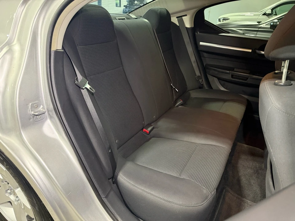 2010 Dodge Charger 6th Gen - Image 21 of 21
