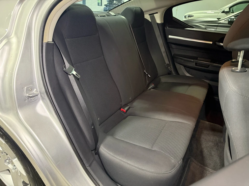 2010 Dodge Charger 6th Gen - Image 21 of 21