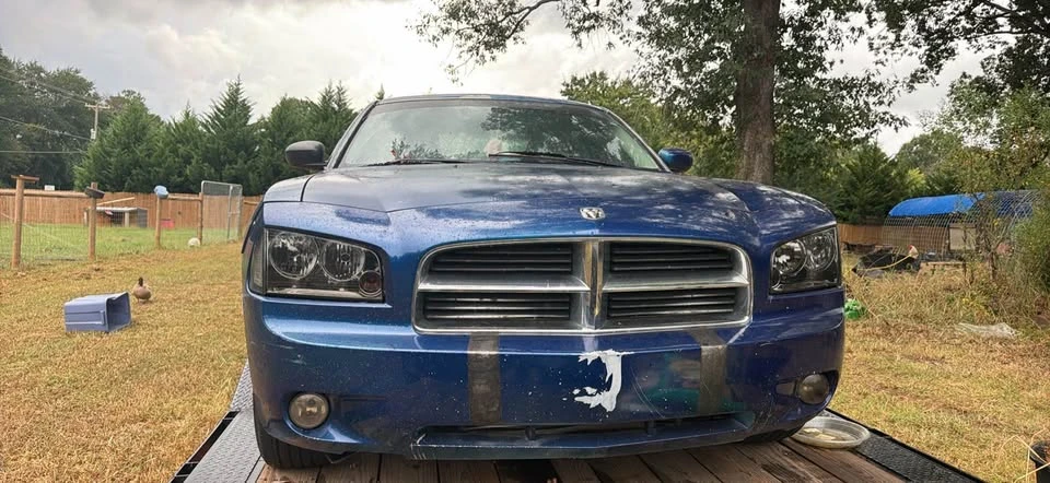 2010 Dodge Charger 6th Gen - Image 5 of 5