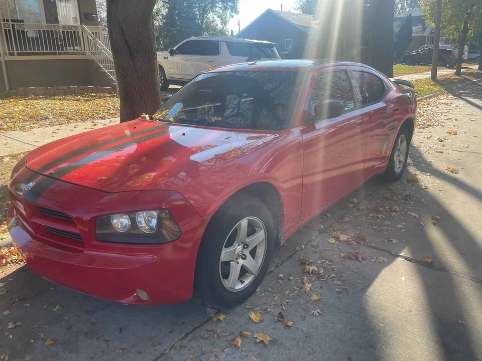 2010 Dodge Charger 6th Gen - Image 4 of 7