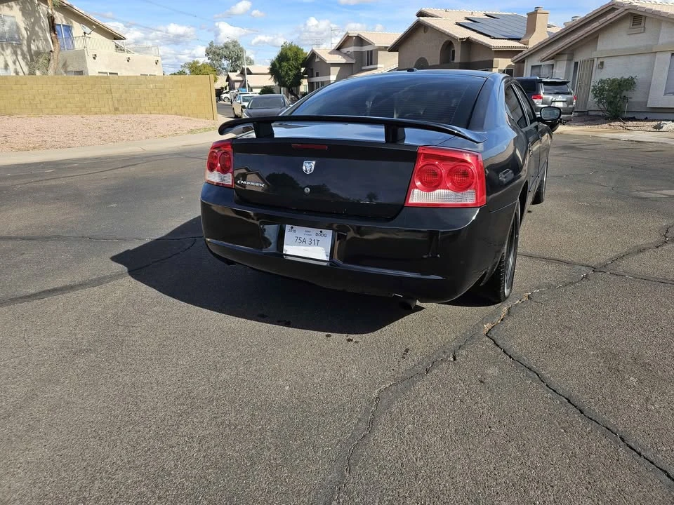 2010 Dodge Charger 6th Gen - Image 3 of 5