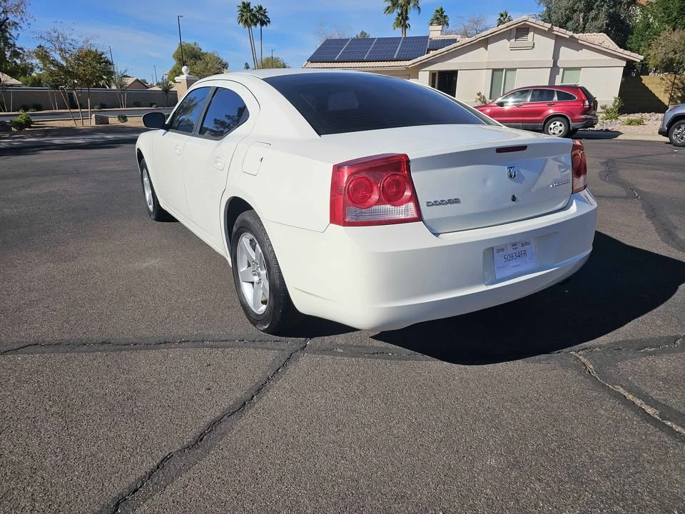 2010 Dodge Charger 6th Gen - Image 6 of 9