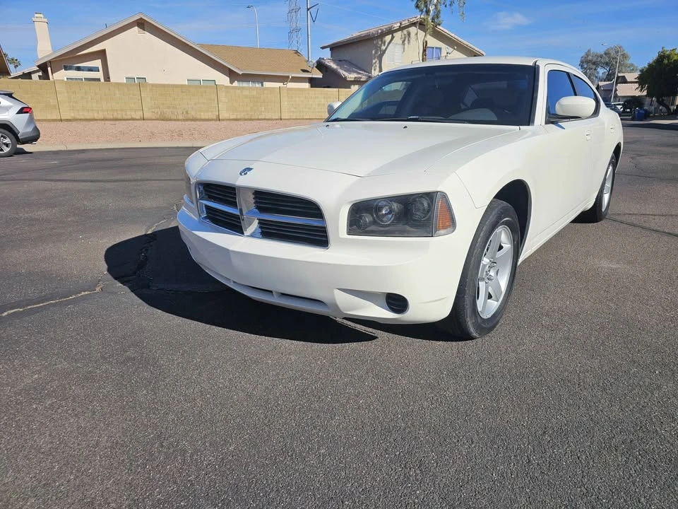 2010 Dodge Charger 6th Gen - Image 2 of 9