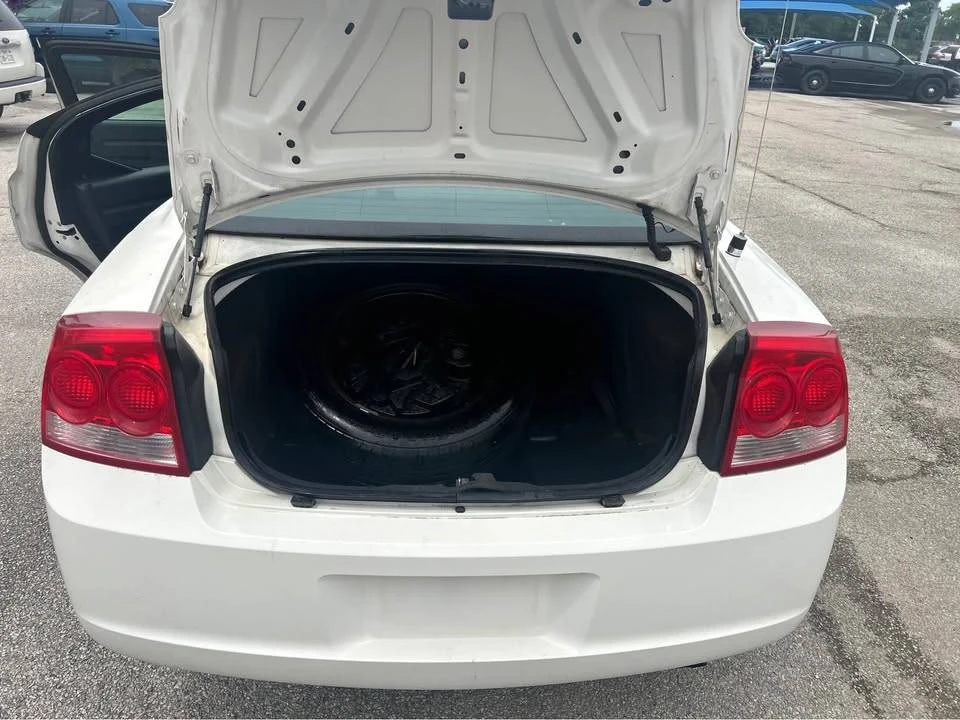 2010 Dodge Charger 6th Gen - Image 4 of 12