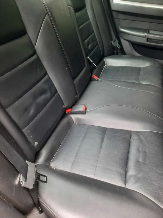 2010 Dodge Charger 6th Gen - Image 3 of 3