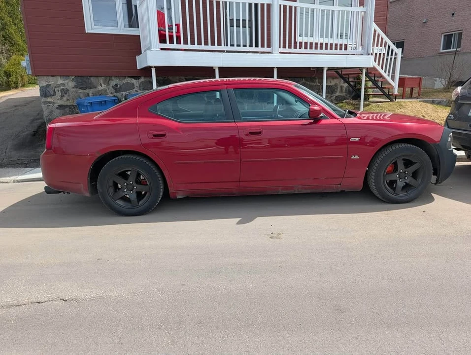 2010 Dodge Charger 6th Gen - Image 3 of 5