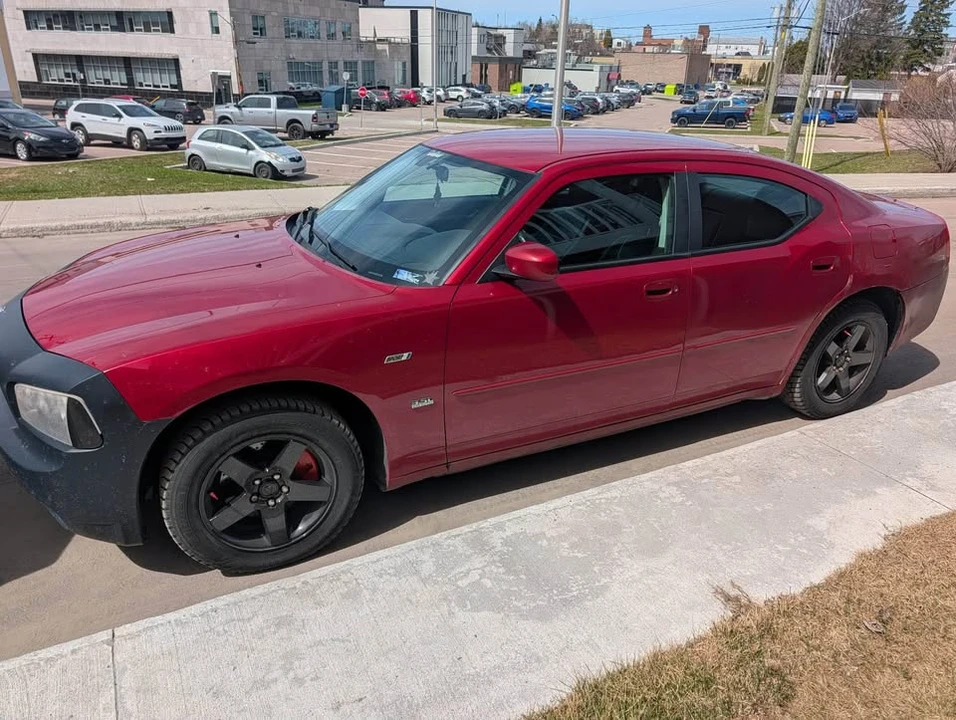 2010 Dodge Charger 6th Gen - Image 5 of 5