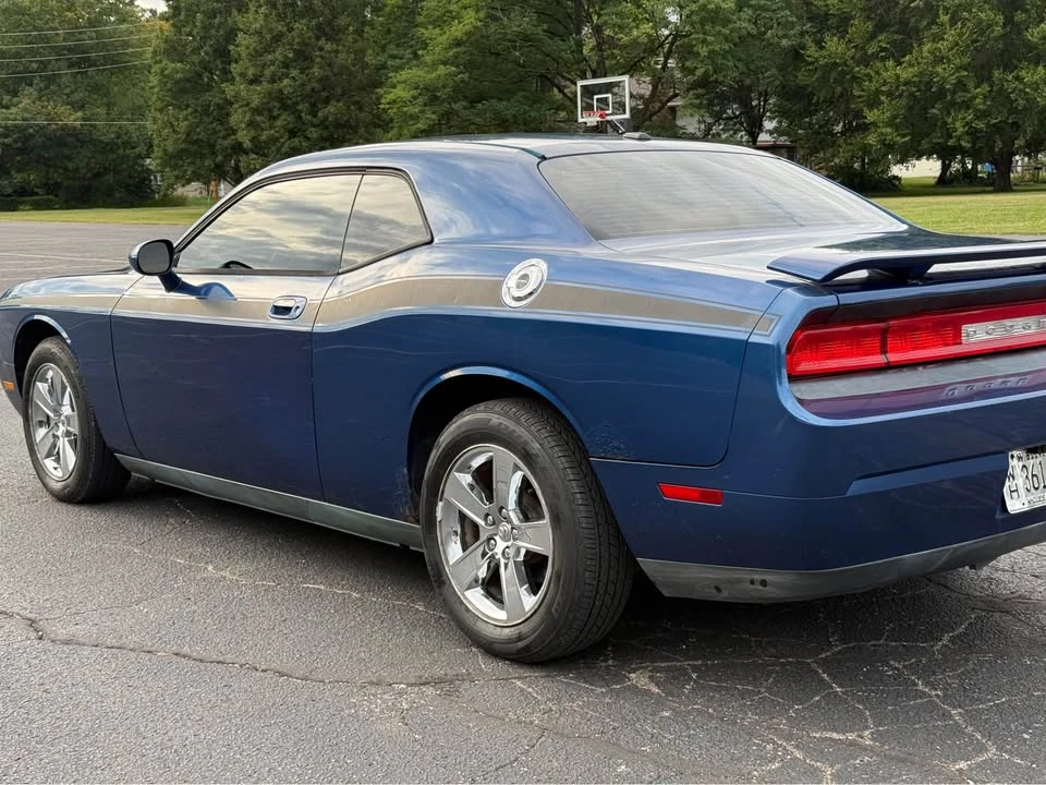 2010 Dodge Charger 6th Gen - Image 10 of 20