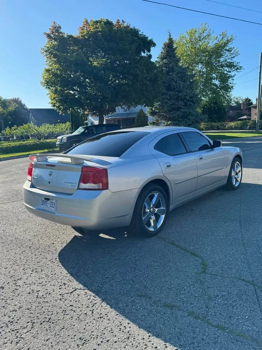 2010 Dodge Charger 6th Gen - Image 4 of 5