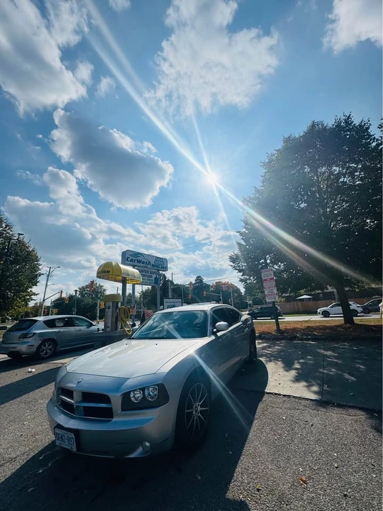 2010 Dodge Charger 6th Gen - Image 3 of 5