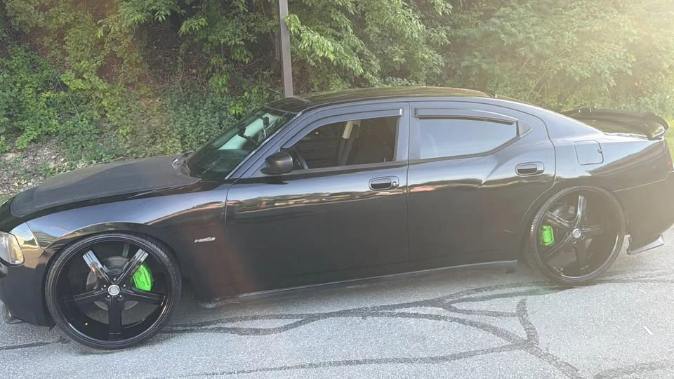 2010 Dodge Charger 6th Gen - Image 11 of 13