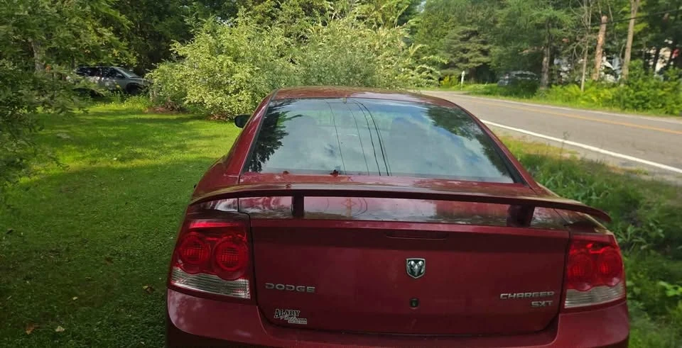 2010 Dodge Charger 6th Gen - Image 2 of 4