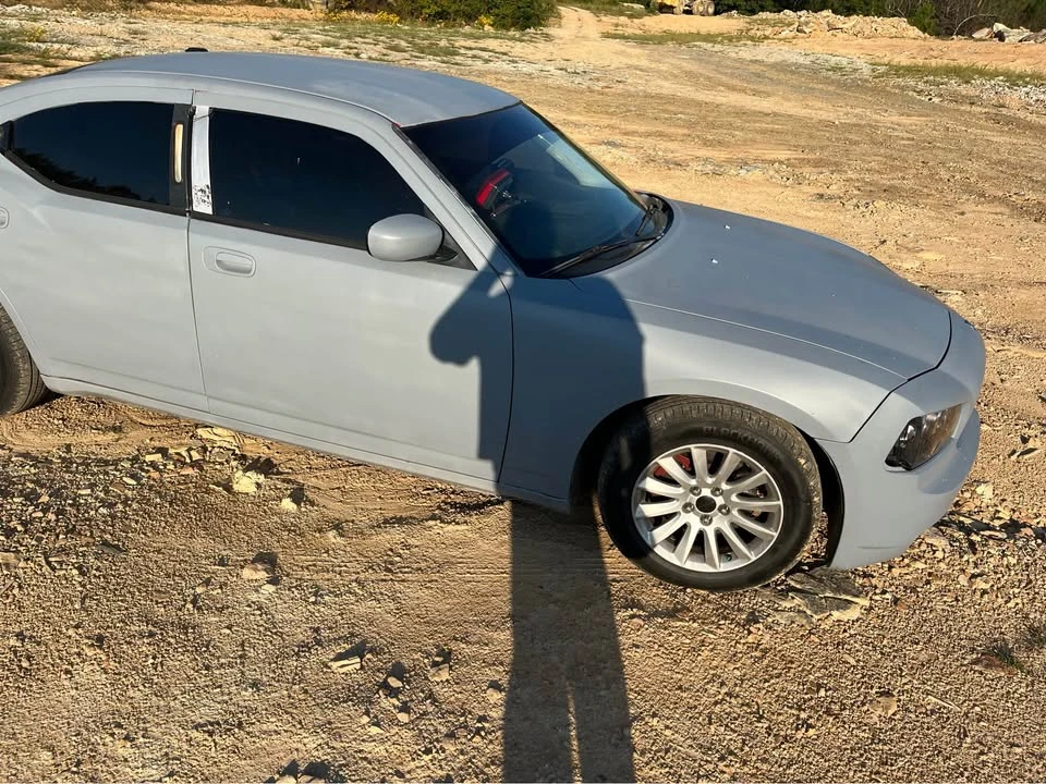 2010 Dodge Charger 6th Gen - Image 2 of 6