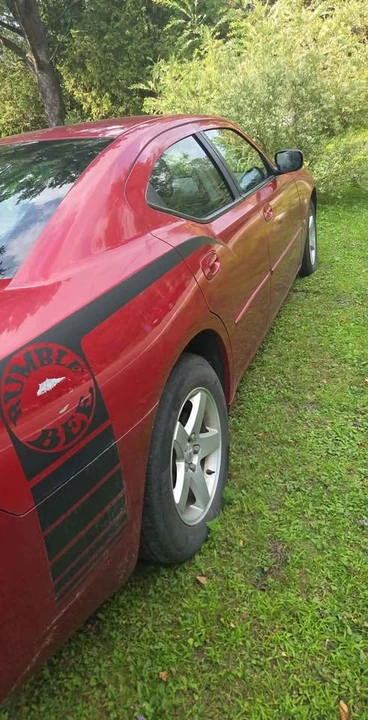 2010 Dodge Charger 6th Gen - Image 3 of 4