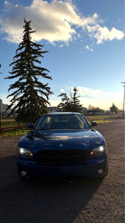 2010 Dodge Charger 6th Gen - Image 2 of 16