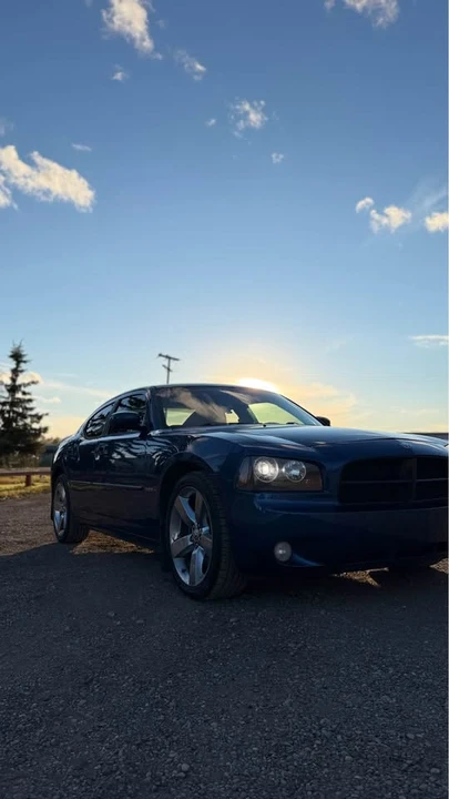 2010 Dodge Charger 6th Gen - Image 3 of 16